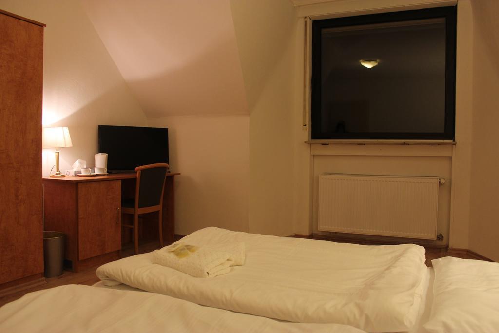 Hotel Gaya Bad Soden am Taunus Room photo